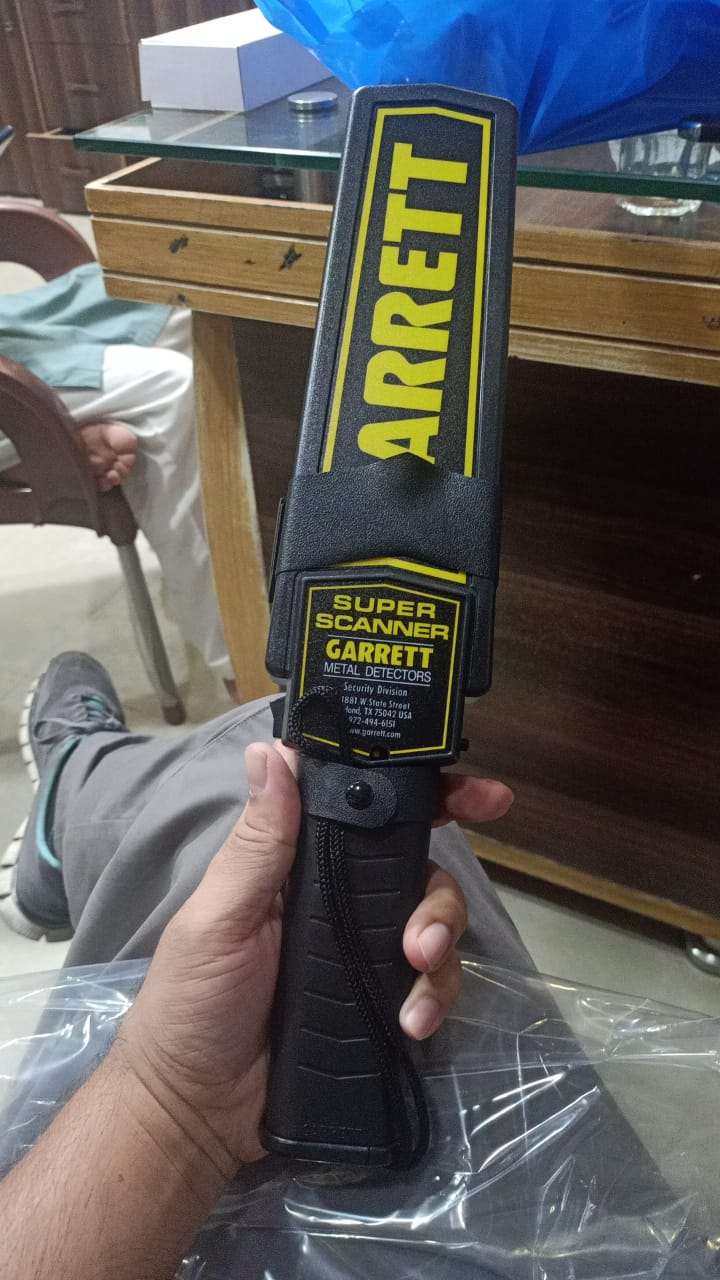 Garrett Super Scanner Hand-Held Metal Detector 2 Garrett Super Scanner Hand-Held Metal Detector